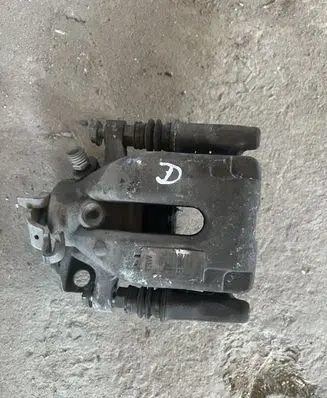 Citroen C4 I Rear brake caliper