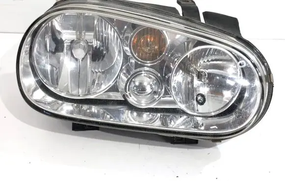 Volkswagen Golf IV Headlight/headlamp
