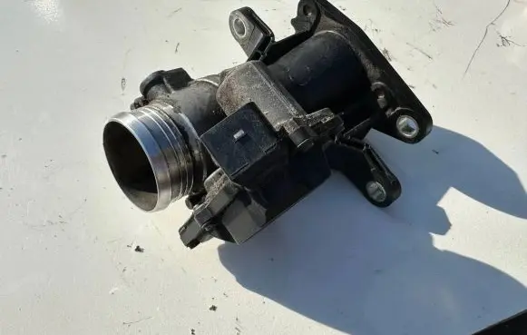 Ford Mondeo MK IV Throttle valve 9M5Q9E926AA 0405111405 A2C53286823