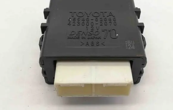 Toyota Auris E180 Other devices 8594002060