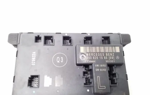 Mercedes-Benz C W203 Door control unit/module 2038201585
