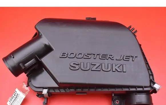 Suzuki Grand Vitara I Air filter box 53SA01