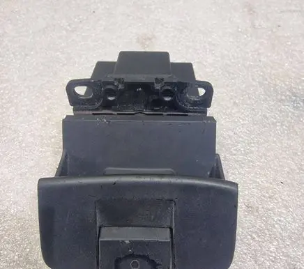 Renault Espace - Grand espace IV Hand brake release handle 8200048590