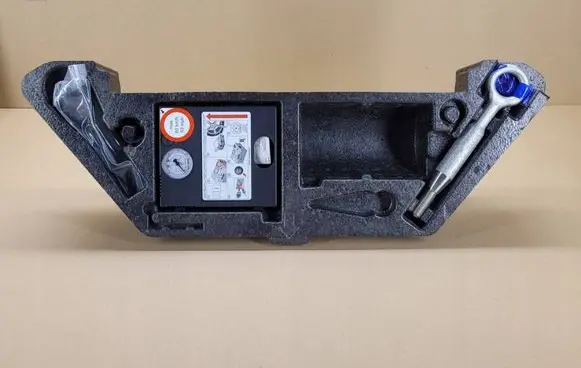 Volvo C40 Tool set 31445789 32340665
