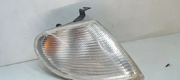 Front indicator light