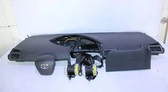 Toyota Verso Dashboard