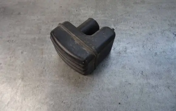 Toyota Avensis T250 Intake resonator 178940H020