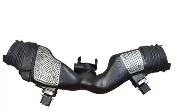 Mercedes-Benz C W204 Turbo air intake inlet pipe/hose A6420908237 40100881 0310449