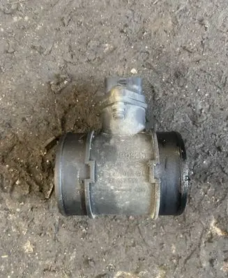 Opel Zafira A Mass air flow meter