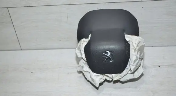 Peugeot 2008 I Steering wheel airbag 98072114ZD