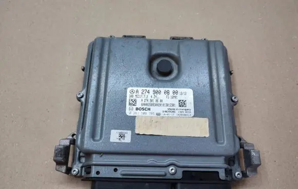 Mercedes-Benz C W205 Engine control unit/module A2749000800