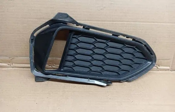 Honda Jazz Front bumper lower grill 71108-TAR-G5
