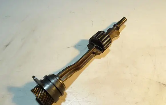 Audi A6 C7 Balance shaft 06K103337A 06K103305A