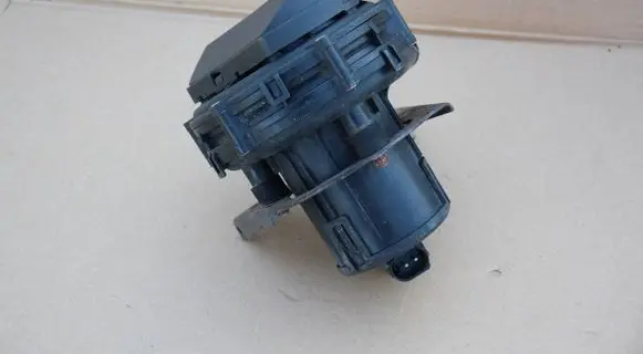 BMW Z3 E36 Secondary air pump 1437746
