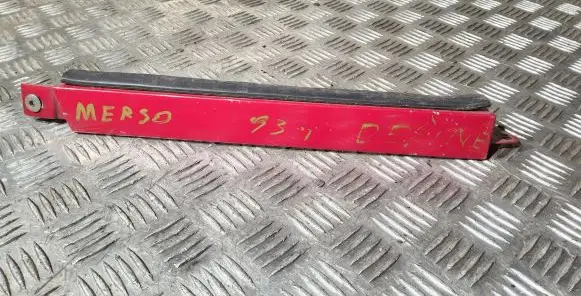 Mercedes-Benz E W124 Under headlight/headlamp trim 