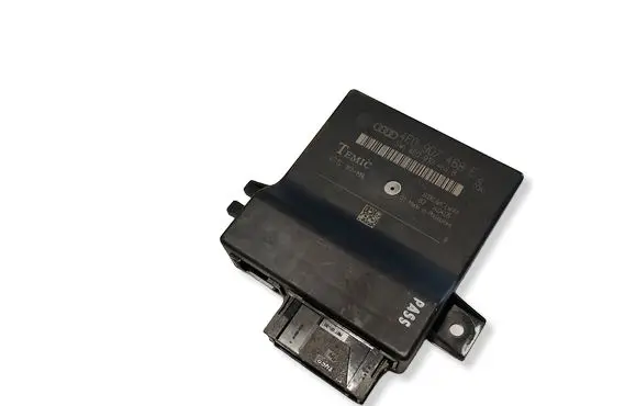 Audi A6 S6 C6 4F Gateway control module 4E0907468E