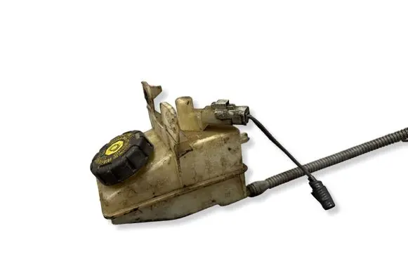 Renault Espace - Grand espace IV Brake fluid reservoir 