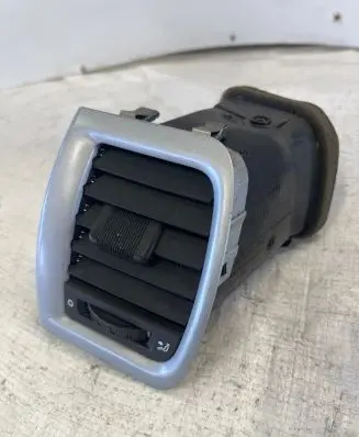 Skoda Roomster (5J) Dash center air vent grill 5J0819701 0708096