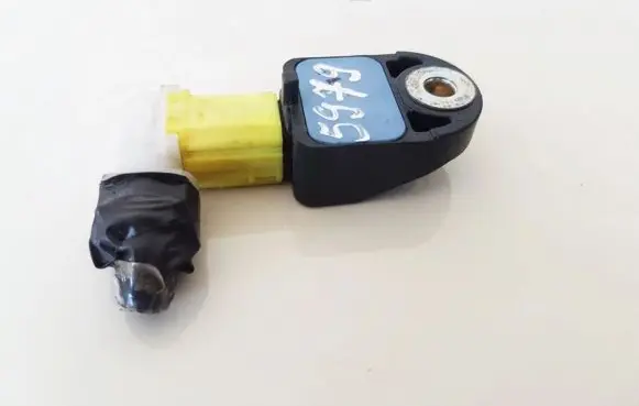 Toyota Auris 150 Airbag deployment crash/impact sensor 8917375010 89173-75010