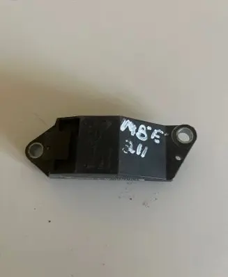 Mercedes-Benz E W211 Airbag deployment crash/impact sensor A0018209326 25571179A4