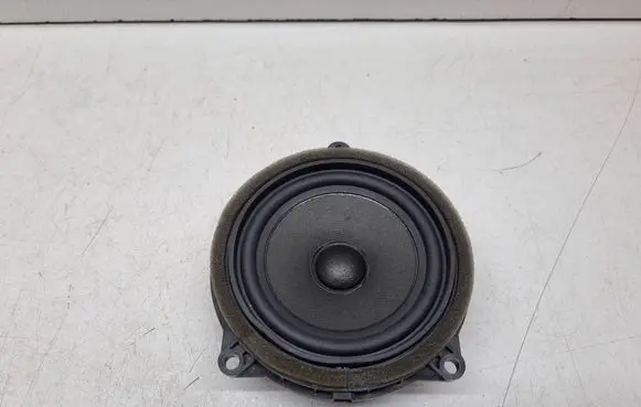 BMW 2 F46 Front door speaker 9274700