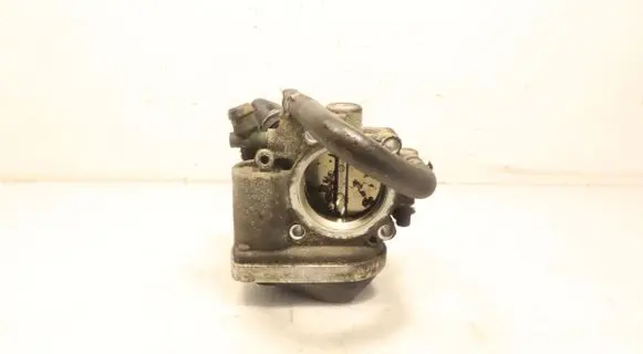 Opel Zafira B Throttle body valve 