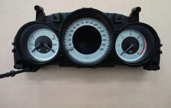 Mercedes-Benz C W204 Speedometer (instrument cluster)
