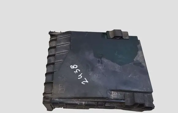 Volkswagen e-Golf Fuse module 1K0937125D 1K0937132F