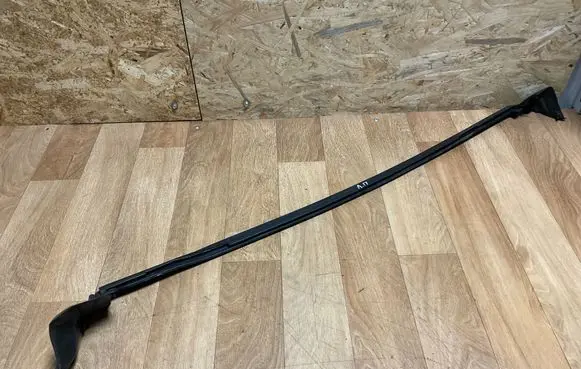 Mini One - Cooper R50 - 53 Front door rubber seal 7039865 12744710