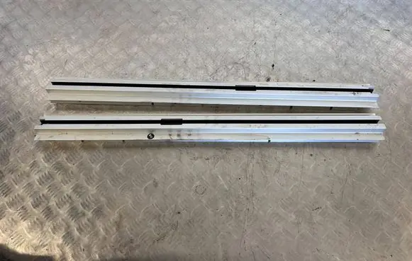 BMW X5M E70 Handrail (top trim) 7146025 7146026