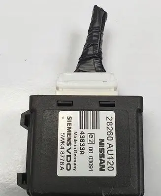 Nissan Primera Camera control unit module 28260-AU120
