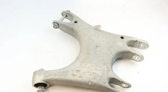 BMW 6 F12 F13 Rear upper control arm/wishbone 2284134
