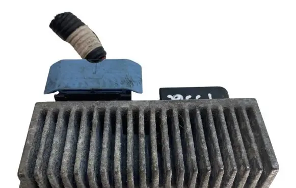 Glow plug pre-heat relay