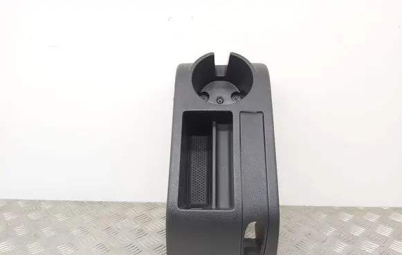 Volkswagen Golf VI Other center console (tunnel) element 1K0863319M