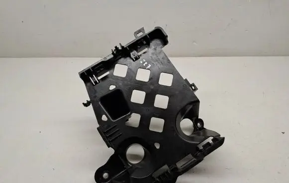 Porsche Macan (95B) Engine control unit holder 95B907650C
