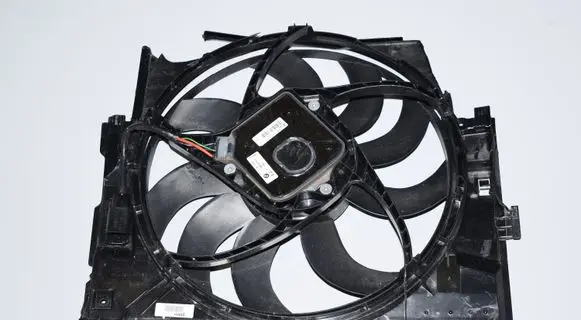 BMW 3 F30 F35 F31 Air conditioning (A/C) fan (condenser) 9410133 7640511