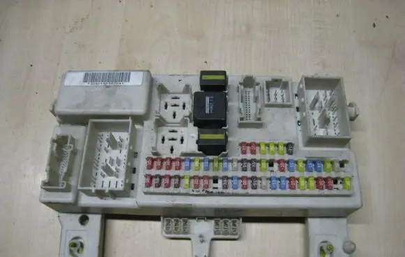 Ford Focus Fuse module 4M5T14A073CC