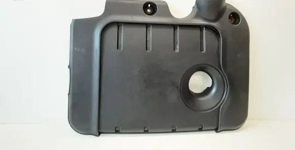 Hyundai Santa Fe Engine cover (trim)
