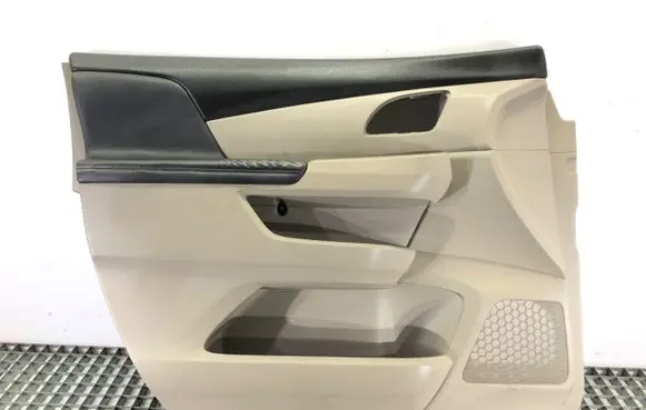 Honda Odyssey Front door card panel trim