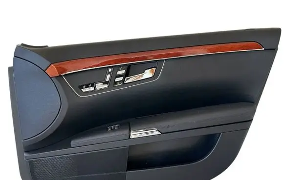 Mercedes-Benz S W221 Front door card panel trim A221720