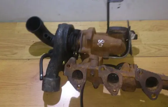 Ford Mondeo MK I Turbo 93ff6k682ac