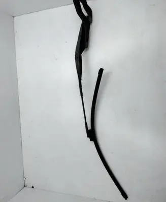 Mercedes-Benz E W211 Front wiper blade arm A2118240047