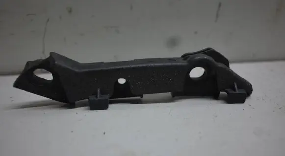 Mercedes-Benz C W205 Fender mounting bracket A2058850821