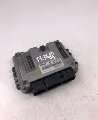 Renault Megane II Engine control unit/module 8200391966