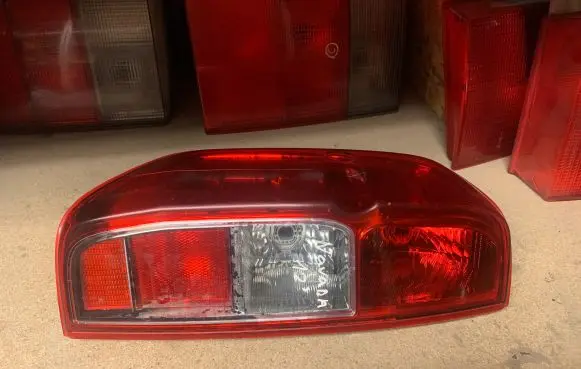 Nissan Navara D40 Rear/tail lights 22016467