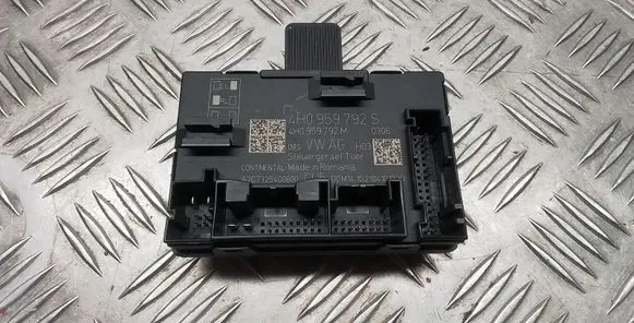 Porsche Macan (95B) Door control unit/module 4H0959792S