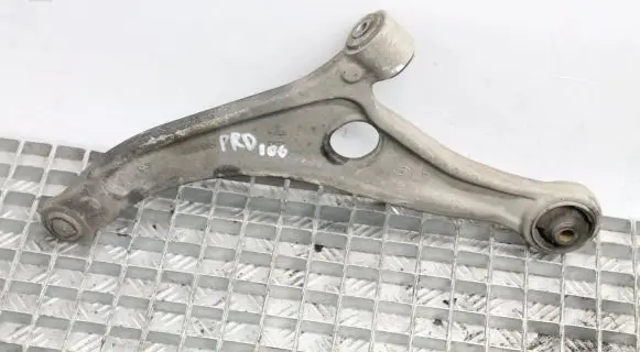 Hyundai i40 Front lower control arm/wishbone