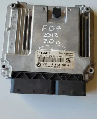 BMW 5 GT F07 Engine control unit/module 0281019424 8572438 030754253