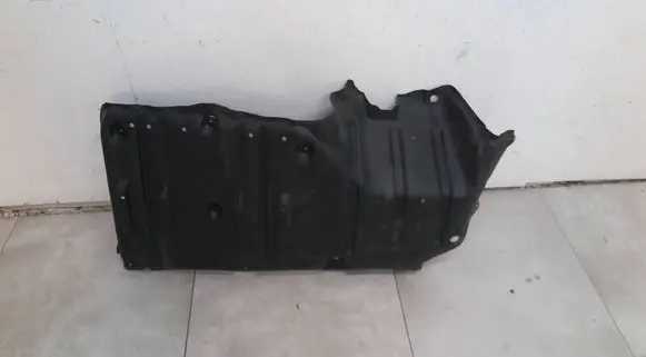 Toyota Corolla E210 E21 Center/middle under tray cover 5839902190