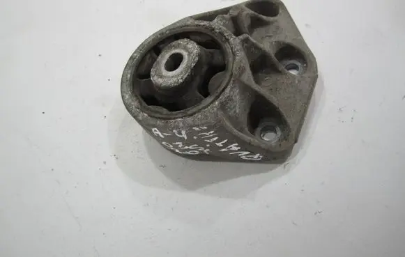 Audi A4 S4 B6 8E 8H Engine mount bracket 8E0599125B